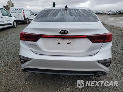 Zdjęcie 6 z 13 samochodu: 2021 KIA FORTE FE VIN:3KPF24AD9ME356618 - miniatura