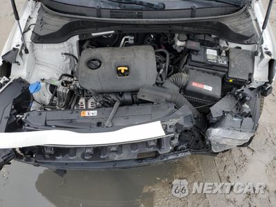 Zdjęcie 12 z 15 samochodu: 2022 KIA SOUL LX VIN:KNDJ23AU8N7171191 - miniatura