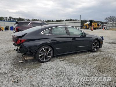 Trzecie zdjęcie samochodu z tyłu: 2021 HYUNDAI SONATA SEL PLUS VIN:5NPEJ4J24MH101352 - miniatura