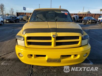 Piąte zdjęcie samochodu w środku: 1999 DODGE RAM 1500 VIN:1B7HC13Y0XJ581795 - miniatura