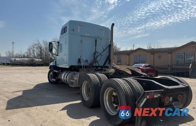 Trzecie zdjęcie samochodu z tyłu: 2012 MACK 600 CXU600 VIN:1M1AW07Y2CM022707 - miniatura
