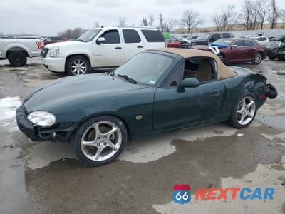 2001 MAZDA MX-5 MIATA BASE JM1NB353510214679 - główne zdjęcie licytacji z USA - miniatura