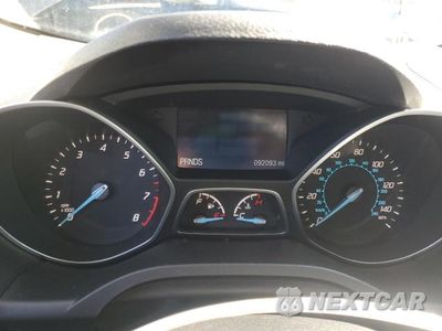Zdjęcie 9 z 13 samochodu: 2015 FORD ESCAPE SE VIN:1FMCU0GX7FUB12411 - miniatura