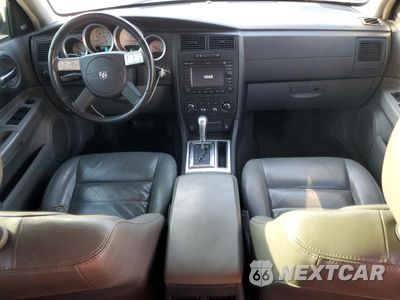 Zdjęcie 8 z 12 samochodu: 2005 DODGE MAGNUM R/T VIN:2D8GV58235H652733 - miniatura