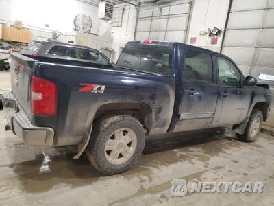 Trzecie zdjęcie samochodu z tyłu: 2011 CHEVROLET SILVERADO K1500 LT VIN:1GCPKSE39BF209275 - miniatura