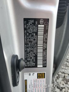 Zdjęcie 12 z 12 samochodu: 2015 TOYOTA PRIUS VIN:JTDKN3DU3F1984840 - miniatura