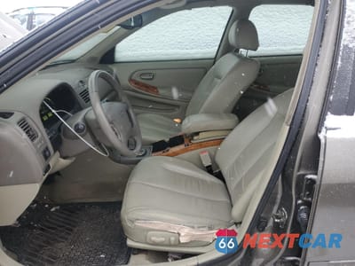 Zdjęcie 7 z 12 samochodu: 2002 INFINITI I35 VIN:JNKDA31AX2T012597 - miniatura