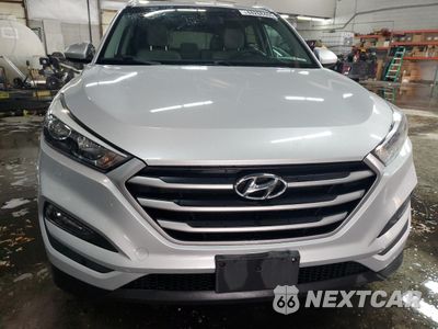 Piąte zdjęcie samochodu w środku: 2018 HYUNDAI TUCSON SEL VIN:KM8J3CA40JU603700 - miniatura