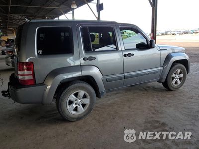 Trzecie zdjęcie samochodu z tyłu: 2012 JEEP LIBERTY SPORT VIN:1C4PJLAK5CW160132 - miniatura
