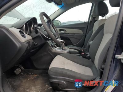 Zdjęcie 7 z 12 samochodu: 2011 CHEVROLET CRUZE LS VIN:1G1PC5SH4B7237180 - miniatura