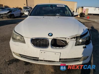 Piąte zdjęcie samochodu w środku: 2010 BMW 528 XI VIN:WBANV1C59AC445385 - miniatura