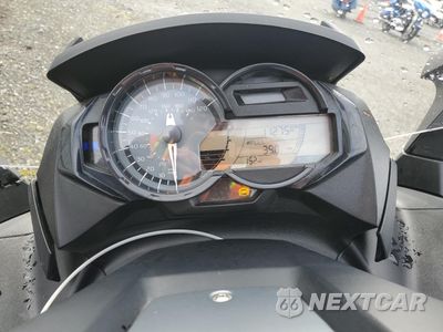 Zdjęcie 7 z 9 samochodu: 2015 BMW C650 GT VIN:WB1013404FZT97464 - miniatura