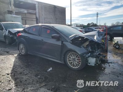 Czwarte zdjęcie samochodu z boku: 2017 FORD FOCUS ST VIN:1FADP3L91HL259914 - miniatura