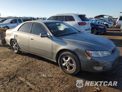 Czwarte zdjęcie samochodu z boku: 1997 LEXUS ES 300 VIN:JT8BF22GXV0057566 - miniatura