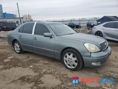 Czwarte zdjęcie samochodu z boku: 2003 LEXUS LS 430 VIN:JTHBN30F230111992 - miniatura