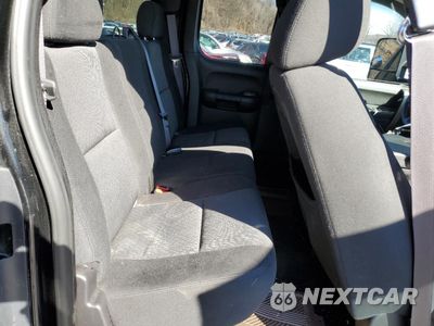 Zdjęcie 10 z 12 samochodu: 2011 CHEVROLET SILVERADO K1500 LT VIN:1GCRKSE31BZ285340 - miniatura