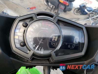 Zdjęcie 7 z 10 samochodu: 2023 KAWASAKI EX400 VIN:JKAEXKG12PDAK4764 - miniatura