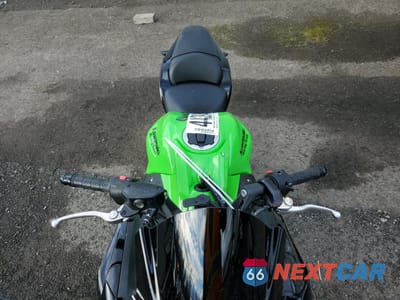 Piąte zdjęcie samochodu w środku: 2022 KAWASAKI EX650 N VIN:ML5EXEN18NDA74134 - miniatura