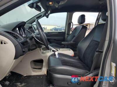 Zdjęcie 7 z 16 samochodu: 2018 DODGE GRAND CARAVAN SXT VIN:2C4RDGCG8JR326987 - miniatura