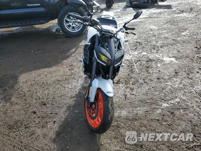 Drugie zdjęcie samochodu z przodu: 2019 YAMAHA MT09 VIN:JYARN53E2KA006355 - miniatura