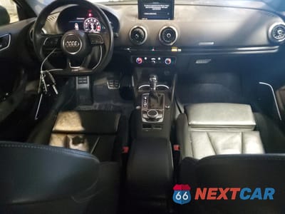 Zdjęcie 8 z 13 samochodu: 2019 AUDI S3 PREMIUM PLUS VIN:WAUB1GFF5K1018658 - miniatura