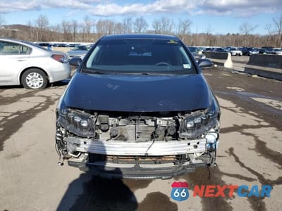 Piąte zdjęcie samochodu w środku: 2022 TOYOTA PRIUS PRIME XLE VIN:JTDKAMFP8N3223474 - miniatura