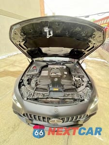 Zdjęcie 7 z 10 samochodu: 2019 MERCEDES-BENZ AMG GT 63 S VIN:WDD7X8KB5KA008055 - miniatura