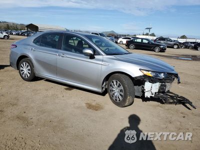 Czwarte zdjęcie samochodu z boku: 2020 TOYOTA CAMRY LE VIN:4T1C31AK0LU527927 - miniatura