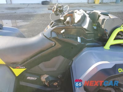 Piąte zdjęcie samochodu w środku: 2021 CAN-AM OUTLANDER X MR 850 VIN:3JBLWAU46MJ000168 - miniatura