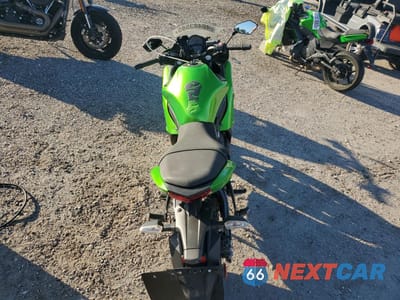 Zdjęcie 6 z 9 samochodu: 2012 KAWASAKI EX650 EC VIN:JKAEXEE18CDA03805 - miniatura