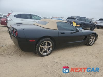 Trzecie zdjęcie samochodu z tyłu: 2002 CHEVROLET CORVETTE VIN:1G1YY32G125109959 - miniatura