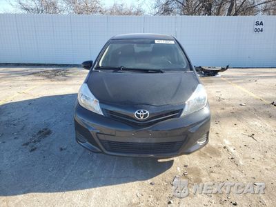 Piąte zdjęcie samochodu w środku: 2012 TOYOTA YARIS VIN:JTDKTUD30CD515427 - miniatura