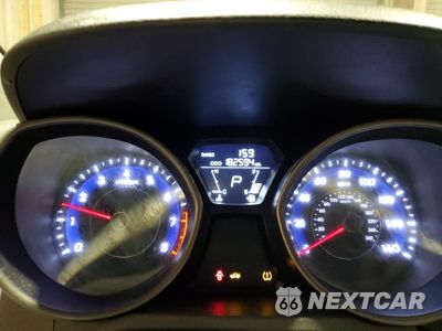 Zdjęcie 9 z 14 samochodu: 2013 HYUNDAI ELANTRA GLS VIN:5NPDH4AE8DH186374 - miniatura
