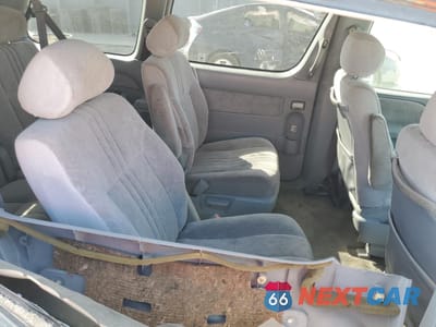 Zdjęcie 11 z 15 samochodu: 1999 TOYOTA SIENNA LE VIN:4T3ZF13C1XU151498 - miniatura