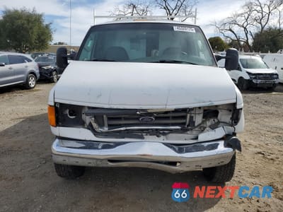 Piąte zdjęcie samochodu w środku: 2007 FORD ECONOLINE E350 SUPER DUTY CUTAWAY VAN VIN:1FDSE35LX7DA29356 - miniatura