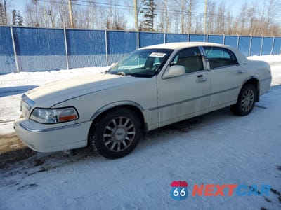 2007 LINCOLN TOWN CAR SIGNATURE 1LNHM81W37Y631664 - główne zdjęcie licytacji z USA - miniatura
