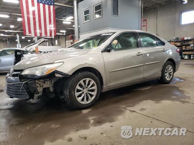 2017 TOYOTA CAMRY LE 4T1BF1FK8HU668277 - główne zdjęcie licytacji z USA - miniatura
