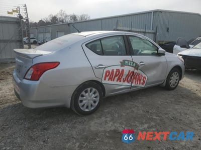 Trzecie zdjęcie samochodu z tyłu: 2017 NISSAN VERSA S VIN:3N1CN7AP6HL865141 - miniatura