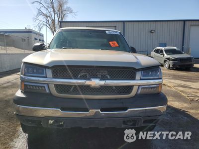 Piąte zdjęcie samochodu w środku: 2004 CHEVROLET SILVERADO K2500 VIN:1GCGK23U64F115353 - miniatura