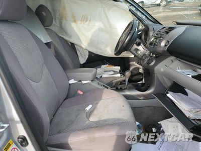 Zdjęcie 7 z 14 samochodu: 2008 TOYOTA RAV4 VIN:JTMZD33V785102544 - miniatura