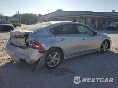 Trzecie zdjęcie samochodu z tyłu: 2013 NISSAN ALTIMA 2.5 VIN:1N4AL3AP3DC282122 - miniatura