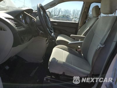 Zdjęcie 7 z 13 samochodu: 2013 DODGE GRAND CARAVAN SE VIN:2C4RDGBG6DR812915 - miniatura
