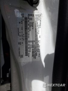 Zdjęcie 12 z 12 samochodu: 2014 FORD FOCUS SE VIN:1FADP3F24EL320019 - miniatura
