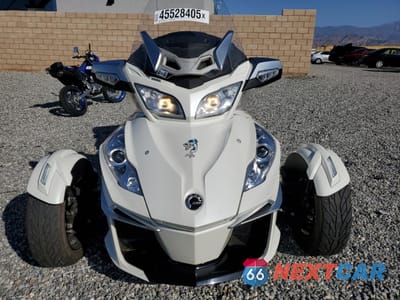 Drugie zdjęcie samochodu z przodu: 2014 CAN-AM SPYDER ROADSTER RT VIN:2BXNBDD18EV000780 - miniatura