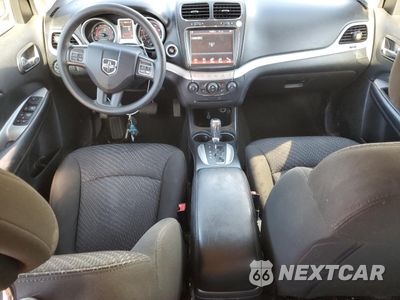 Zdjęcie 8 z 16 samochodu: 2019 DODGE JOURNEY SE VIN:3C4PDDBG0KT759578 - miniatura