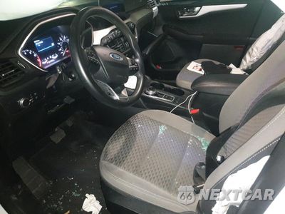 Zdjęcie 7 z 13 samochodu: 2020 FORD ESCAPE SE VIN:1FMCU9G61LUB05994 - miniatura