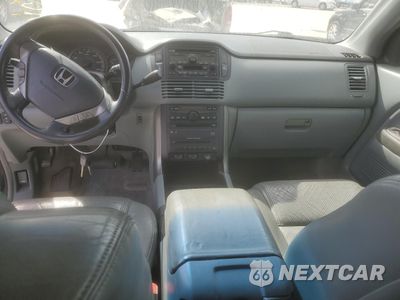 Zdjęcie 8 z 15 samochodu: 2005 HONDA PILOT EXL VIN:5FNYF18695B004878 - miniatura