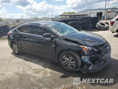 Czwarte zdjęcie samochodu z boku: 2019 HYUNDAI ELANTRA SEL VIN:5NPD84LFXKH428049 - miniatura