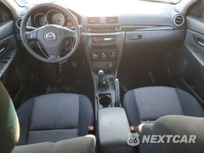 Zdjęcie 8 z 12 samochodu: 2008 MAZDA 3 I VIN:JM1BK32G881860667 - miniatura