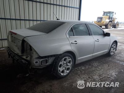 Trzecie zdjęcie samochodu z tyłu: 2010 FORD FUSION SE VIN:3FAHP0HA3AR326359 - miniatura